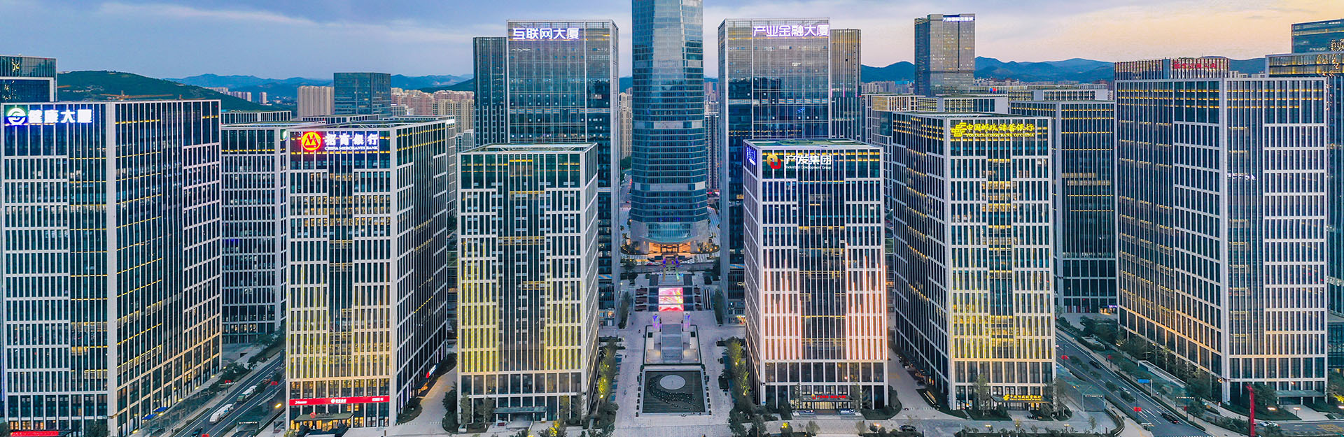 天堂VA蜜桃一区二区三区-欧美中文字幕-日韩免费视频轮播图